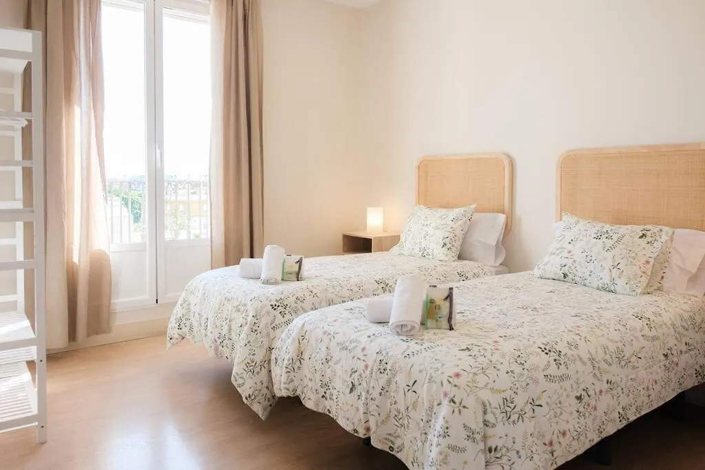 Vista Puerta Jerez Apartment Sevilla Spanien